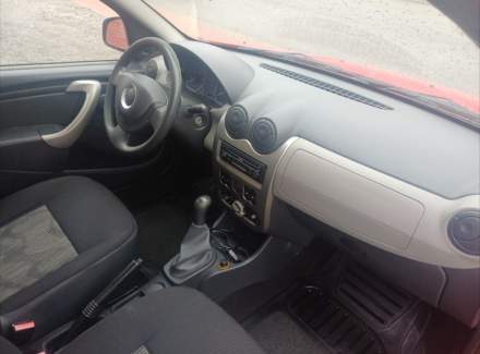 Dacia - Sandero