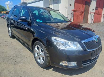 Škoda - Octavia