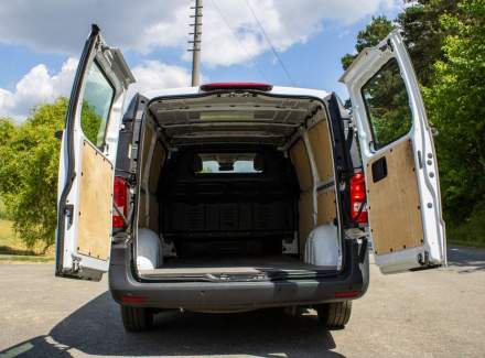 Mercedes-Benz - Vito