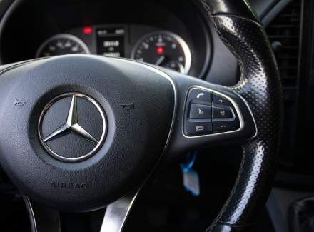 Mercedes-Benz - Vito