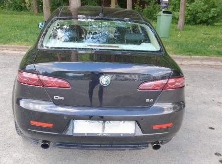 Alfa Romeo - 159