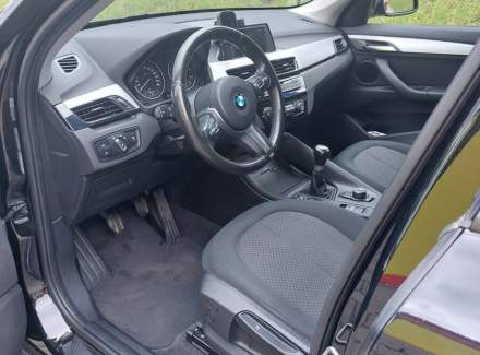 BMW - X1
