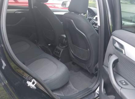 BMW - X1