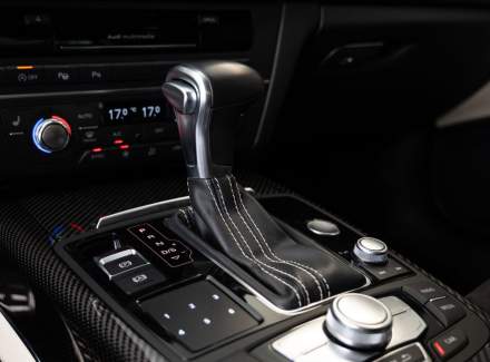 Audi - RS 6
