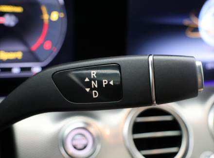 Mercedes-Benz - E-class