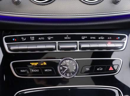 Mercedes-Benz - E-class