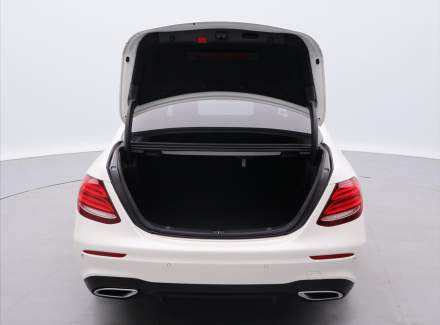 Mercedes-Benz - E-class