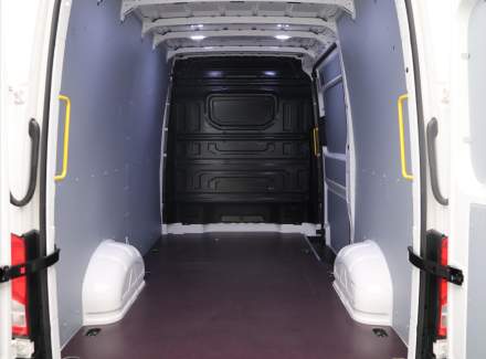Volkswagen - Crafter