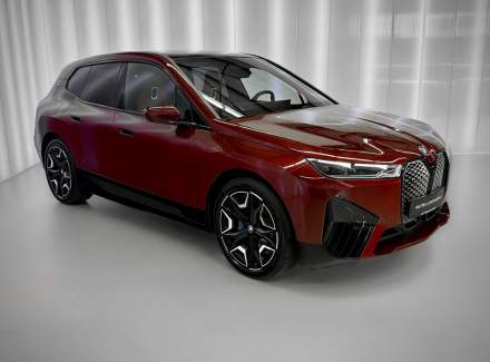 BMW - iX