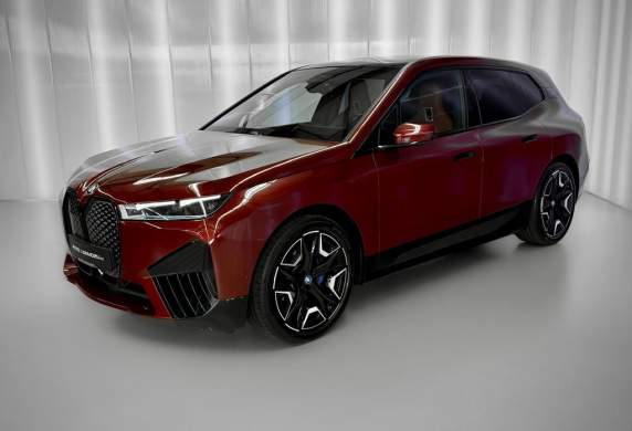 BMW - iX