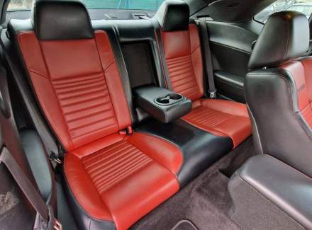 Dodge - Challenger