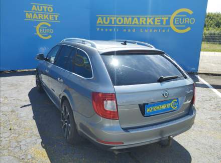 Škoda - Superb