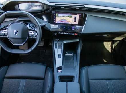 Peugeot - 408