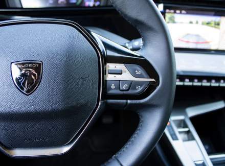 Peugeot - 408