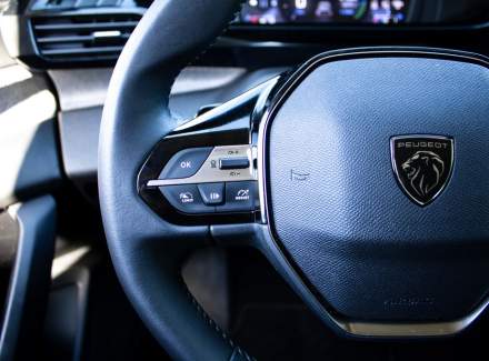 Peugeot - 408