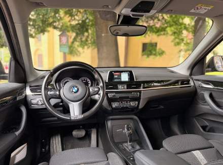 BMW - X1