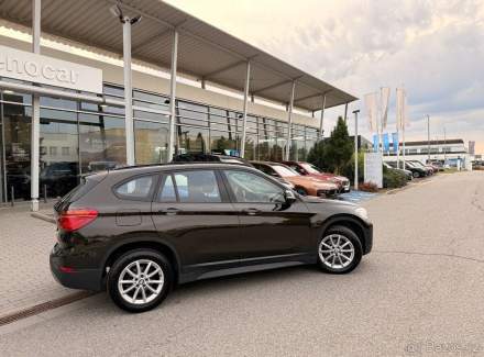 BMW - X1