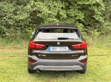 BMW - X1