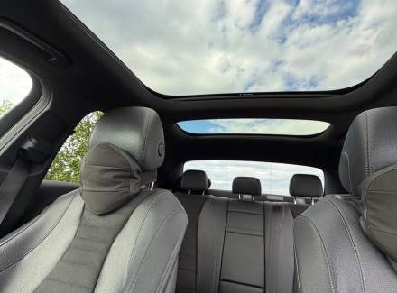 Mercedes-Benz - E-class