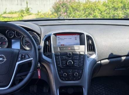 Opel - Astra