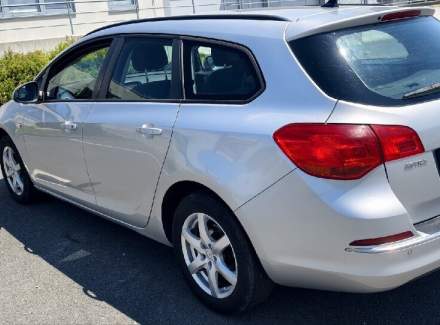 Opel - Astra