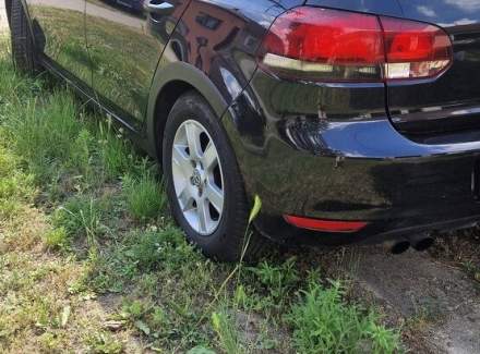 Volkswagen - Golf