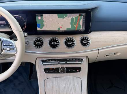 Mercedes-Benz - E-class