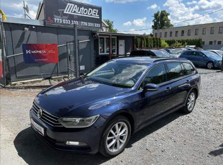 Volkswagen - Passat