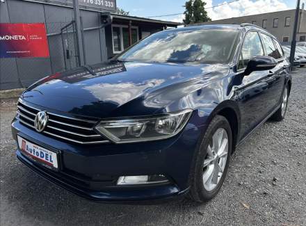 Volkswagen - Passat