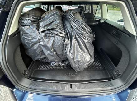 Volkswagen - Passat