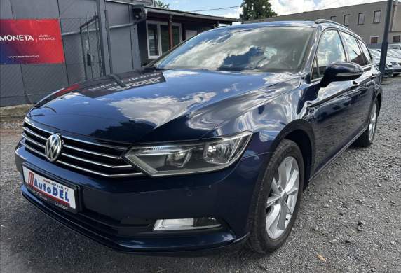 Volkswagen - Passat