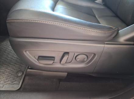 Mazda - CX-60