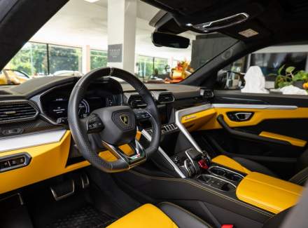Lamborghini - Urus