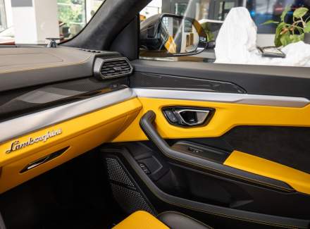 Lamborghini - Urus