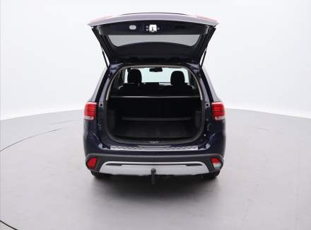 Mitsubishi - Outlander