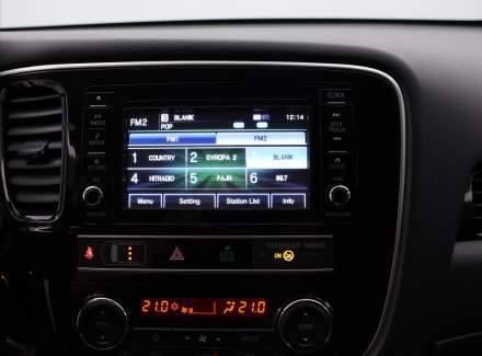 Mitsubishi - Outlander