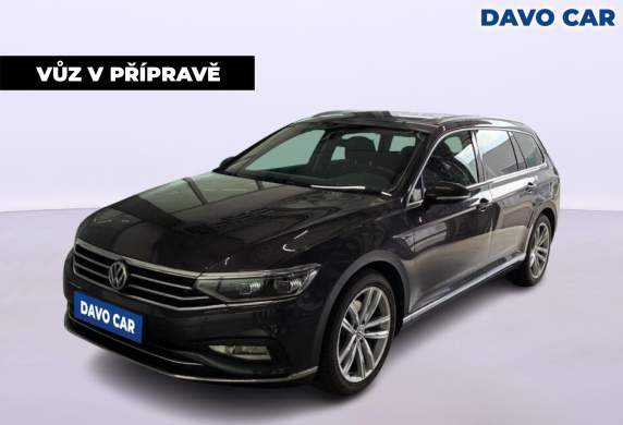 Volkswagen - Passat