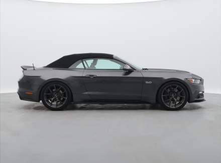 Ford - Mustang
