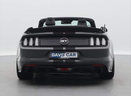 Ford - Mustang