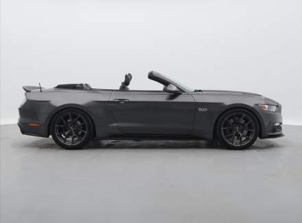 Ford - Mustang