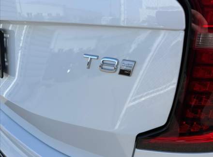 Volvo - XC90