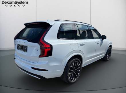Volvo - XC90