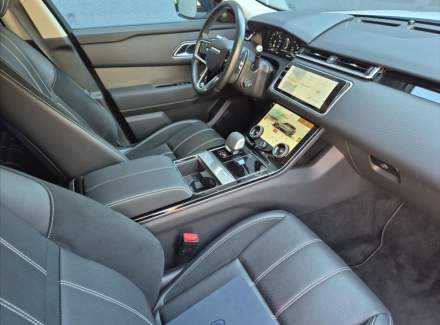 Land Rover - Range Rover Velar