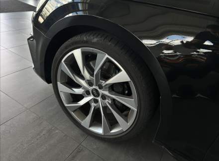 Audi - S4