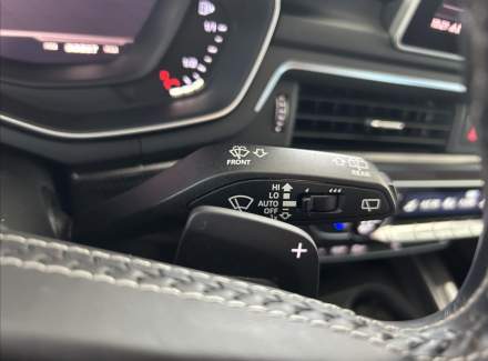 Audi - S4