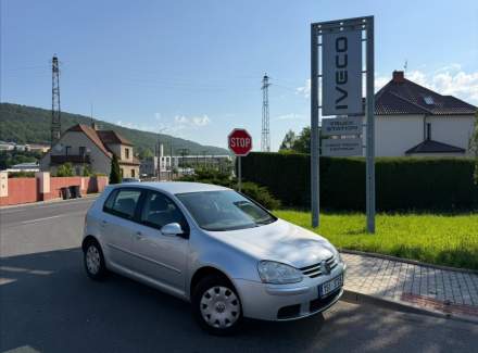 Volkswagen - Golf