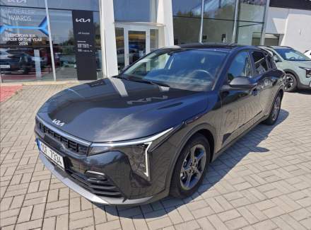 Kia - K4