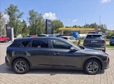 Kia - K4