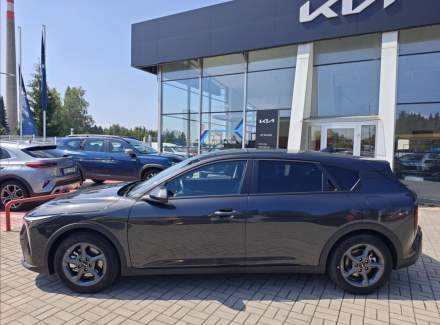 Kia - K4