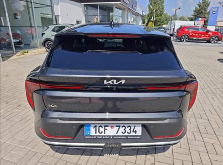 Kia - K4